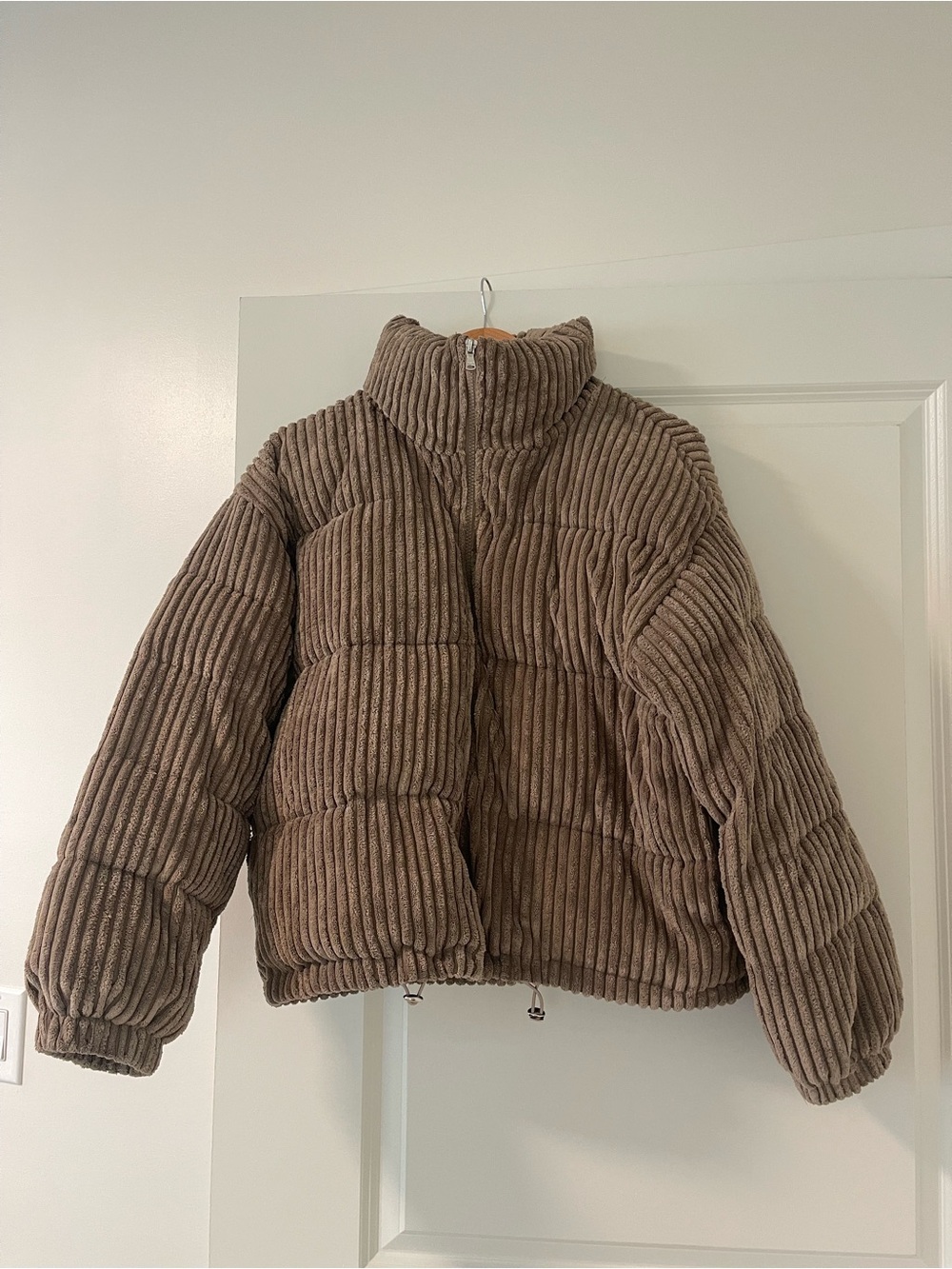 Vigoss Corduroy Ribbed Puffer Jacket - Taupe Brown